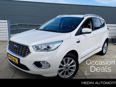 Wit Occasion 2017 Ford Kuga Vignale SUV | € 18.950 (Eerlijke prijs)