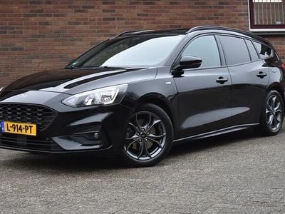 Zwart Occasion 2019 Ford Focus Business Edition Stationwagen | € 12.949 (Eerlijke prijs)