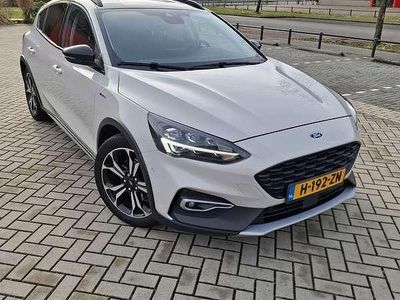 Beige Occasion 2020 Ford Focus Active Hatchback | € 12.300 (Iets duurder)