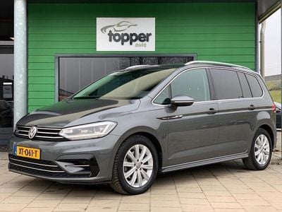 Occasion VW Touran R-line 150 PK (110 kW) 2018 Grijs MPV