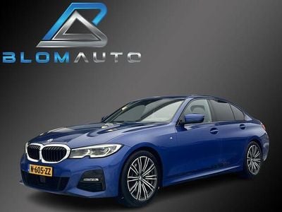 Blauw Occasion 2022 BMW 330 M Sport Sedan | € 29.880 (Super prijs)