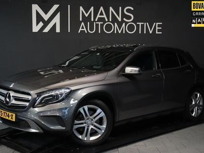 tweedehands Mercedes GLA250 Prestige / PANO / STOELVERWARMING / LEDER /