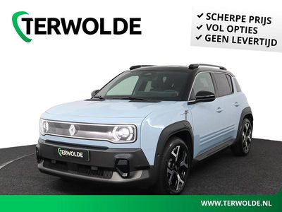 Twotone bleu nuage / noir étoilé Occasion 2025 Renault R4 Komfort SUV | € 34.945 (Eerlijke prijs)