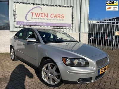 Occasion Volvo S40 Momentum 125 PK (91 kW) 2005 Grijs Sedan