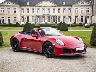 Porsche 911 Carrera 4 GTS