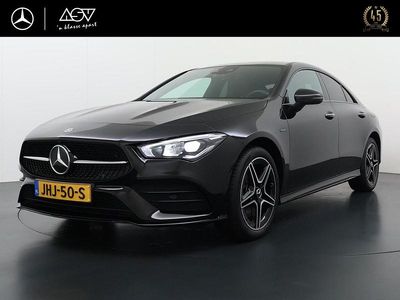 Zwart Occasion 2021 Mercedes CLA250e Business Sedan | € 35.895 (Eerlijke prijs)