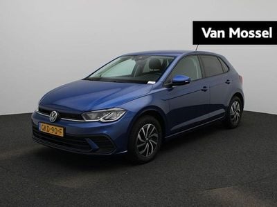Blauw Gebruikt 2024 VW Polo Edition Hatchback | € 20.900 (Goede deal)