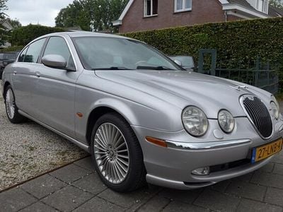 Grijs, metallic lak Gebruikt 2003 Jaguar S-Type Executive Sedan | € 3.650 (Eerlijke prijs)