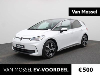 Wit Occasion 2025 VW ID.3 Pro Hatchback | € 32.900 (Eerlijke prijs)