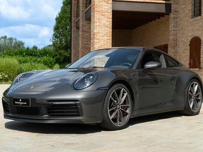 Porsche 911 Carrera 4S