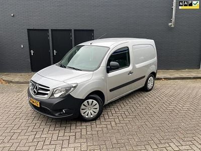 Mercedes Citan 109
