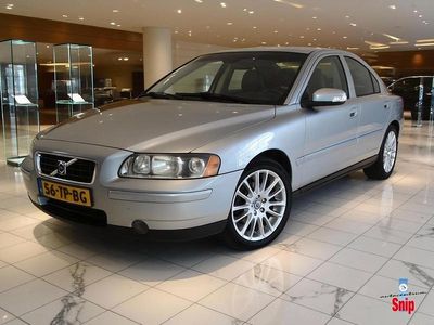 Occasion Volvo S60 Momentum 127 PK (93 kW) 2006 Grijs Sedan