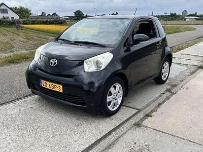 Zwart Gebruikt 2009 Toyota iQ Comfort Hatchback | € 3.750 (Duur)