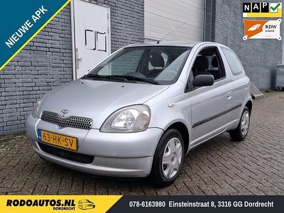 Grijs Occasion 2001 Toyota Yaris Sol Hatchback | € 1.750 (Eerlijke prijs)