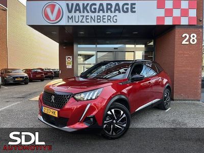 Rood Occasion 2020 Peugeot 2008 GT-line SUV | € 16.945 (Eerlijke prijs)