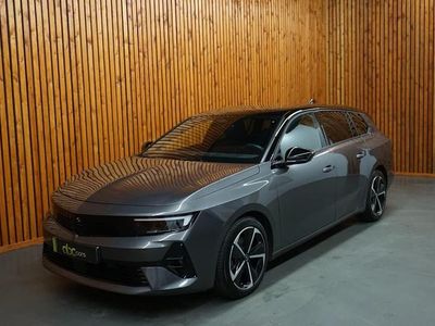Grijs Occasion 2024 Opel Astra Sport Stationwagen | € 26.900 (Eerlijke prijs)