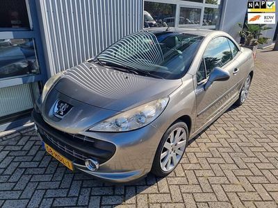 Grijs Gebruikt 2008 Peugeot 207 CC Sport Cabriolet | € 3.285 (Eerlijke prijs)