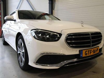 Wit Gebruikt 2021 Mercedes E300 Stationwagen | € 38.500 (Duur)