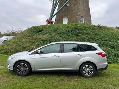 Grijs Gebruikt 2012 Ford Focus Trend Stationwagen | € 3.800