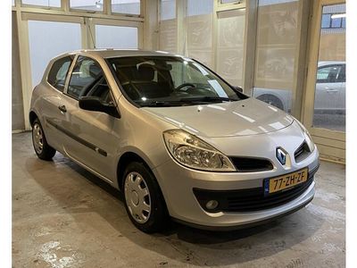 tweedehands Renault Clio 1.2-16V Special Line N.A.P|AIRCO