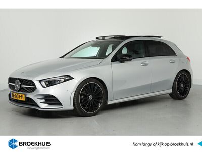 tweedehands Mercedes A180 Premium Plus | 1e Eigenaar! | Dealer Onderhouden! | Open Dak | Sfeer Verlichting | Wide-Screen | Sportstoelen | LED | Memoryzetels | 360 Camera | Keyless | BLIS