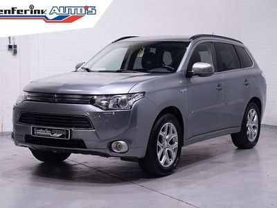 Grijs, metallic lak Occasion 2014 Mitsubishi Outlander P-HEV Edition SUV | € 7.400 (Goede deal)