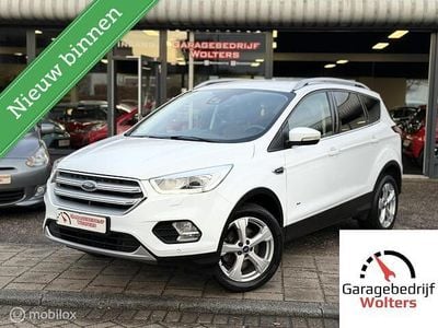 Wit Occasion 2018 Ford Kuga Titanium SUV | € 17.950 (Goede deal)