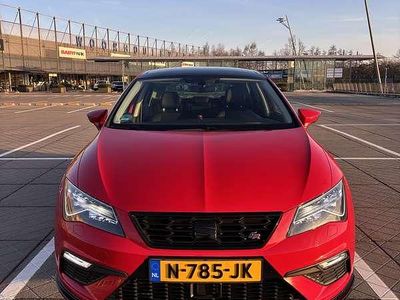 Occasion Seat Leon FR 179 PK (131 kW) 2017 Rood Hatchback