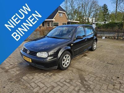 tweedehands VW Golf IV 1.4-16V Trendline Zo meenemen, geen garantie!!