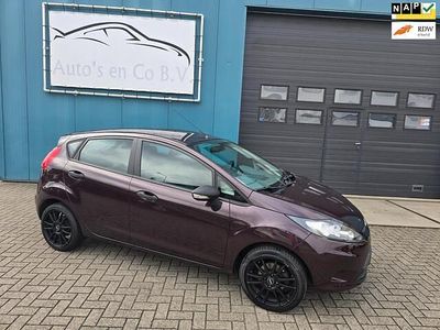 Occasion Ford Fiesta Limited 82 PK (60 kW) 2010 Paars Hatchback