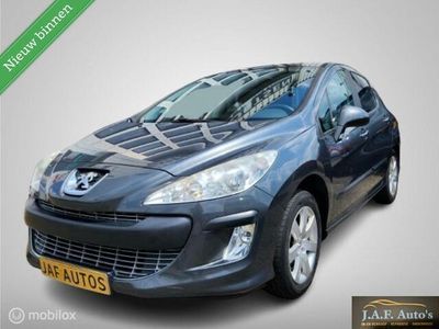 tweedehands Peugeot 308 1.6 VTi XS Cruise Airco Trekhaak groot navvi cam