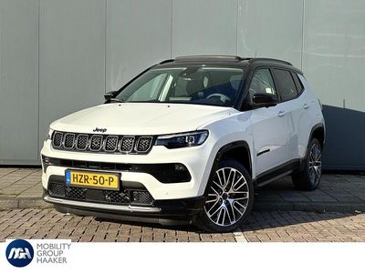 Wit Nieuw 2025 Jeep Compass Summit SUV | € 42.900 (Duur)