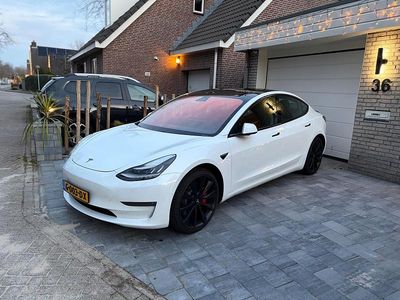 Wit (parellak) Occasion 2019 Tesla Model 3 Performance Sedan | € 20.999 (Eerlijke prijs)