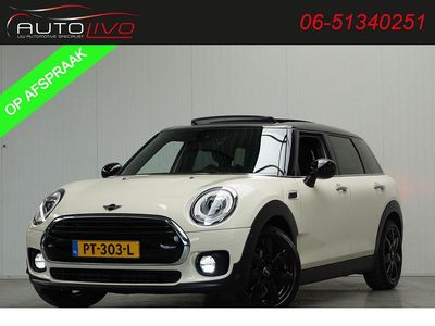 Wit Gebruikt 2017 Mini Cooper Clubman Business Stationwagen | € 16.895 (Iets duurder)