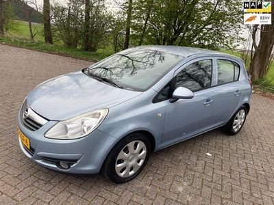 tweedehands Opel Corsa 1.4-16V Enjoy