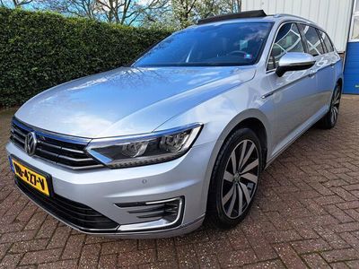 tweedehands VW Passat Variant 1.4 TSI GTE Highline PANORAMADAK 156PK