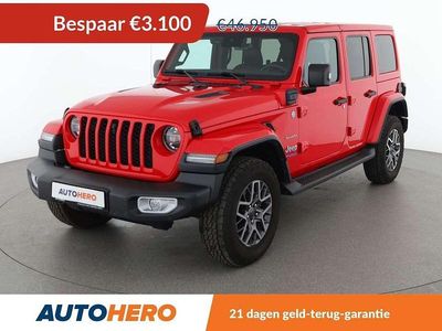Rood Occasion 2022 Jeep Wrangler Sahara SUV | € 44.049