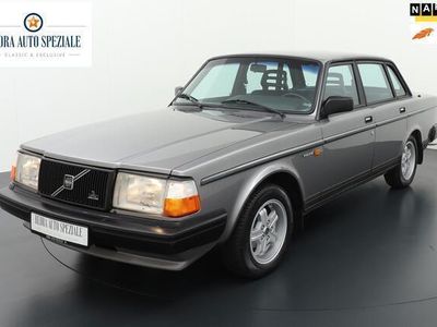 Volvo 240