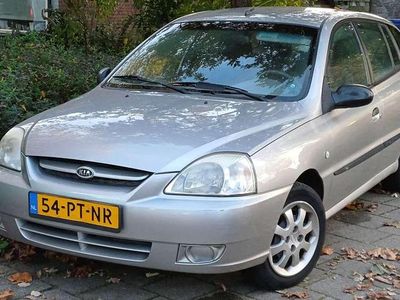 Grijs Occasion 2004 Kia Rio Stationwagen | € 650 (Eerlijke prijs)