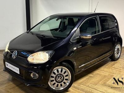Zwart Occasion 2013 VW up! high up! Hatchback | € 3.990 (Goede deal)