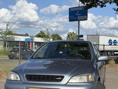 Grijs Gebruikt 2004 Opel Astra Njoy Hatchback | € 1.800 (Duur)