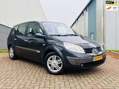 Gebruikt 2005 Renault Grand Scénic II Luxe MPV | € 1.750 (Duur)