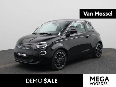 Zwart Nieuw 2025 Fiat 500e La Prima Hatchback | € 33.440 (Duur)