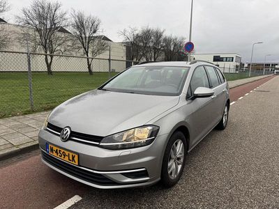 Grijs Occasion 2018 VW Golf VII Comfortline Stationwagen | € 13.950 (Goede deal)