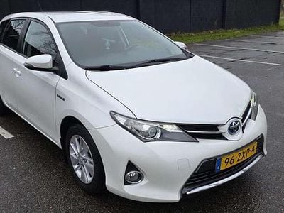 Occasion Toyota Auris 99 PK (72 kW) 2013 Wit Hatchback