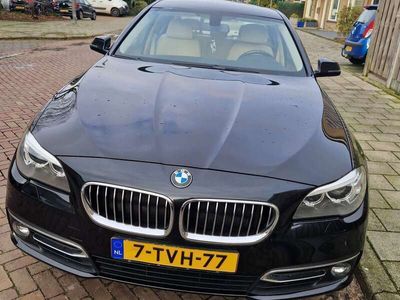 tweedehands BMW 520 i Luxury Edition