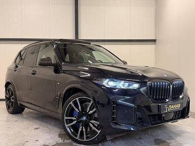 Blauw (metallic) Occasion 2023 BMW X5 M Sport SUV | € 89.945 (Eerlijke prijs)