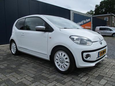 Occasion VW up! high up! 75 PK (55 kW) 2012 Wit Hatchback