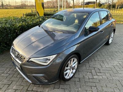 Grijs Gebruikt 2022 Seat Ibiza FR Hatchback | € 18.950 (Eerlijke prijs)