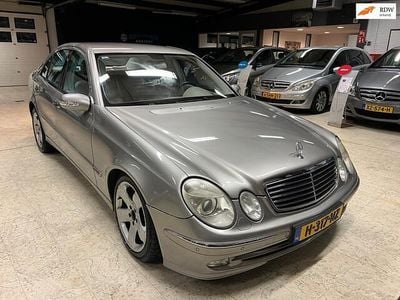 Occasion Mercedes E350 Classic 272 PK (200 kW) 2005 Grijs (metallic) Sedan